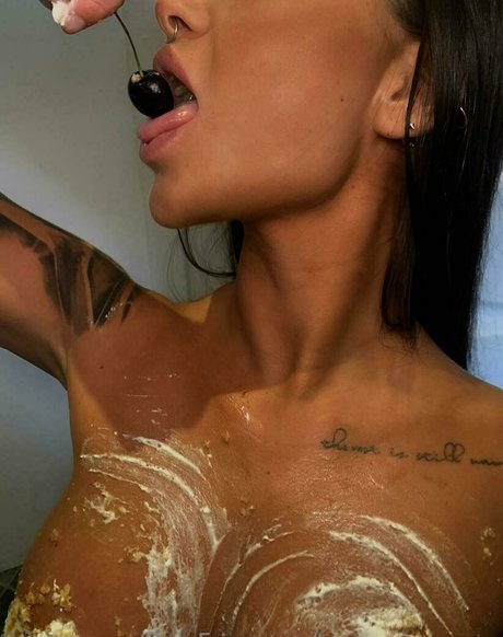 blonde tits onlyfans art naked photos