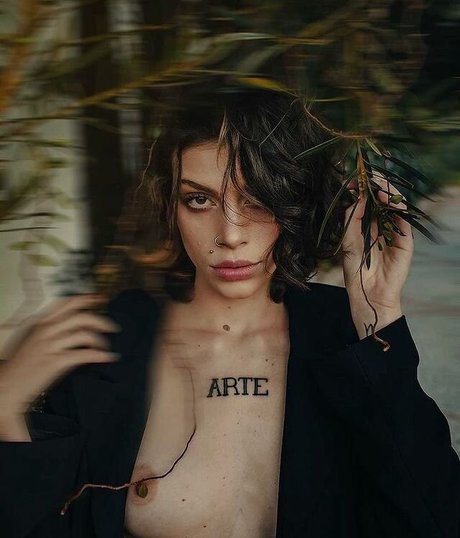 Skinnygirlonfire beautiful pornstar pictures