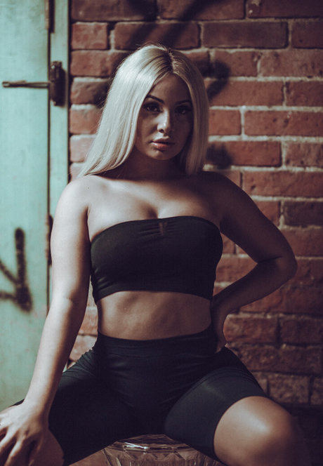 freemandy sex model gallery