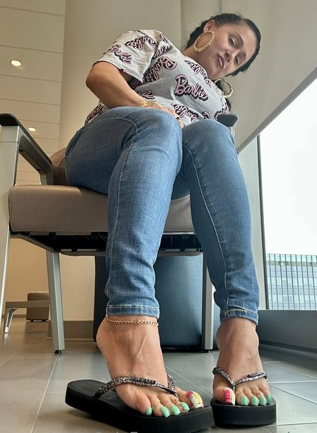 snowyarches nice actress images