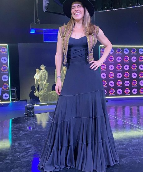 Zharick Leon model nudes pics