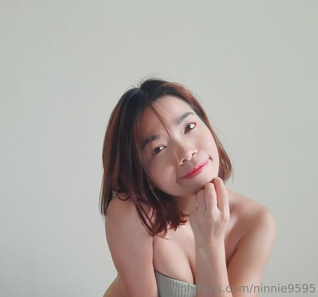 ninnie9595 nude star images