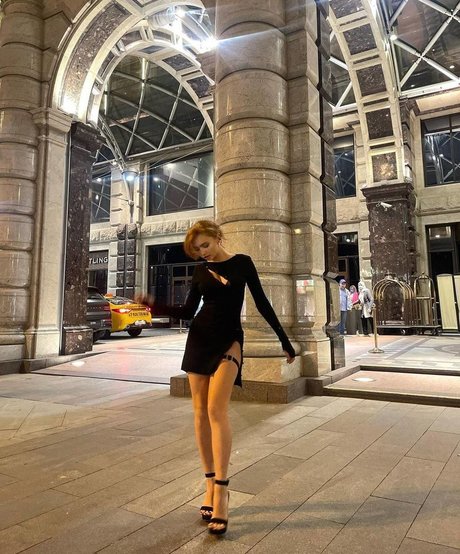 Renata Valliulina star nudes gallery