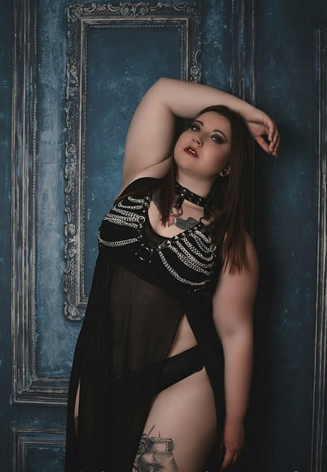 janacurvyfree model beautiful archive