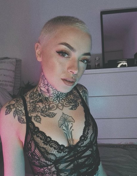 emo onlyfans nice pics