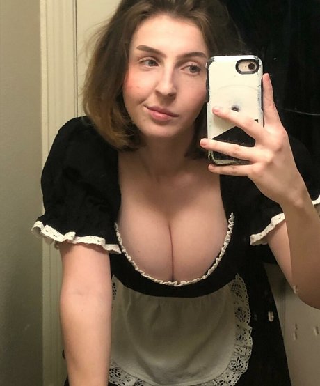 Megan Bitchell naked star image