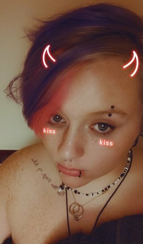 Metalchick112 hd model image