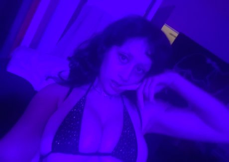 Oatmilkmommy art model pics