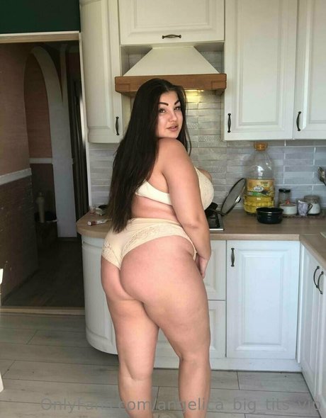 angelica big tits vip model nice photos