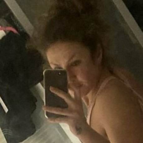 Savagebabe100 free model pic