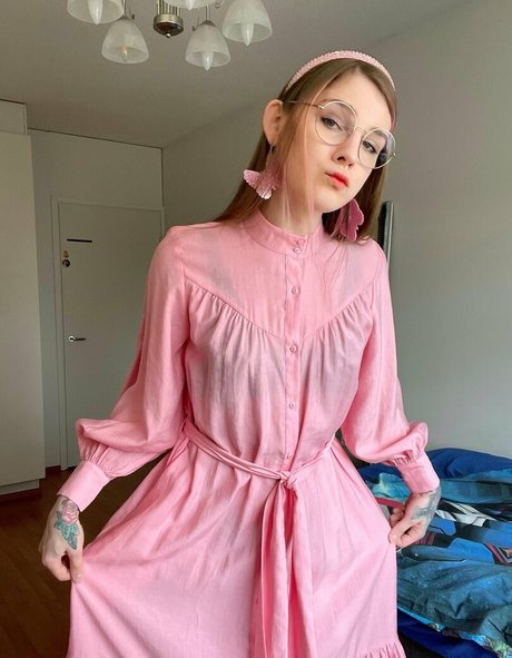 blonde tits onlyfans xxx picture