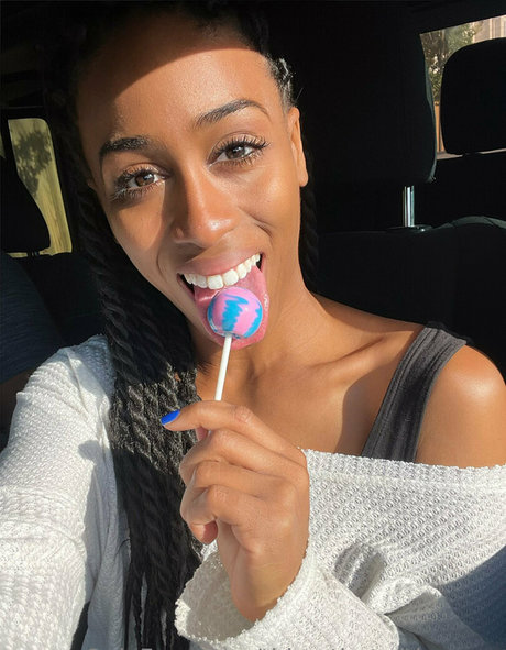 thisorthatwithsunny sexy pornstar pics