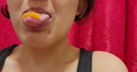 tangentscrew free star erotic image