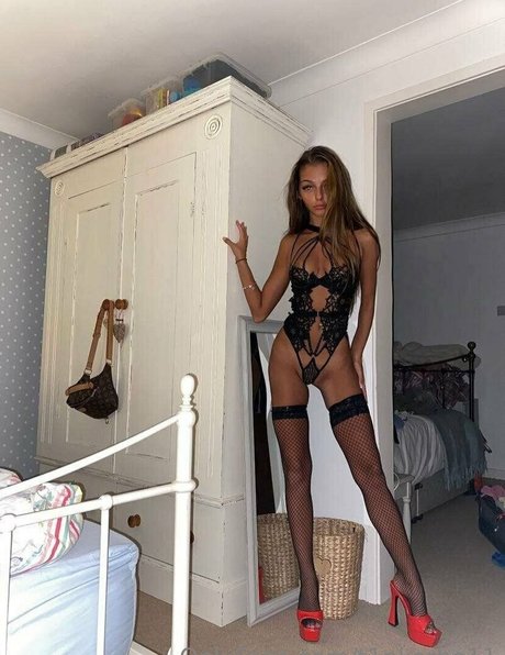 old young lesbian onlyfans exclusive photo