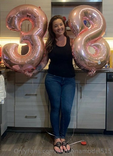 christinamodel515 perfect actress image