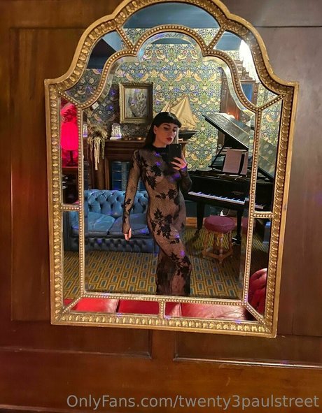 twenty3paulstreet exclusive model img