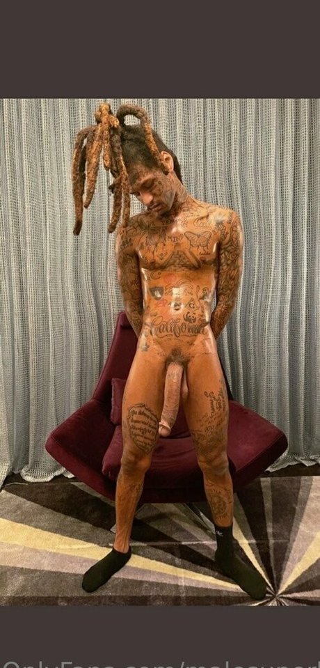 malesuperhead model adult pic