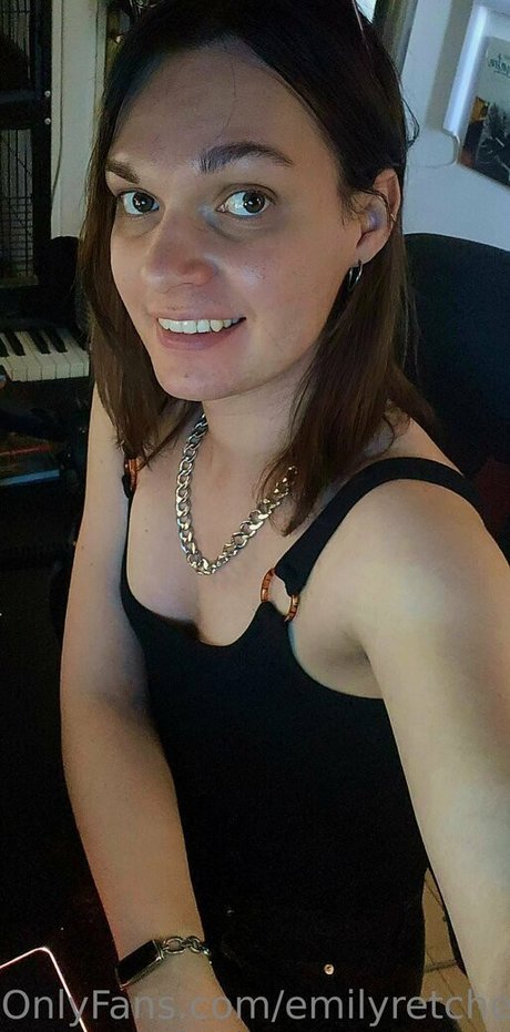 emilyretcher star nude archive