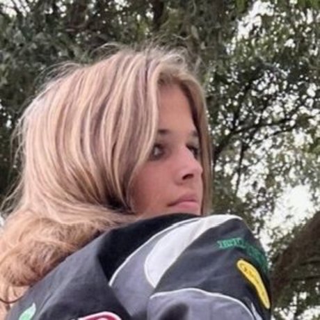 Megcrit model xxx pic