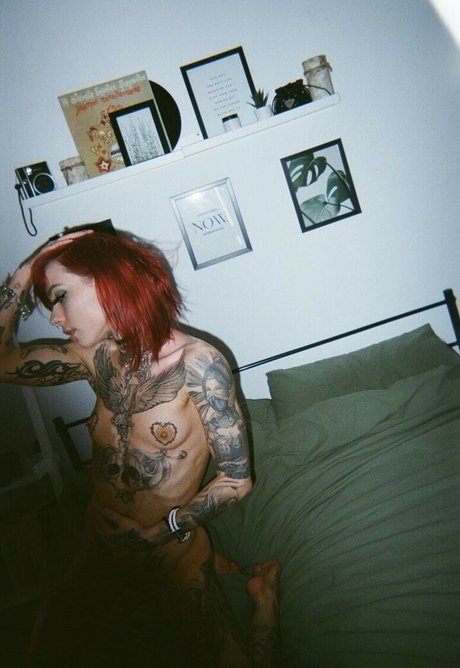 Luna Extreme pornographic star galleries