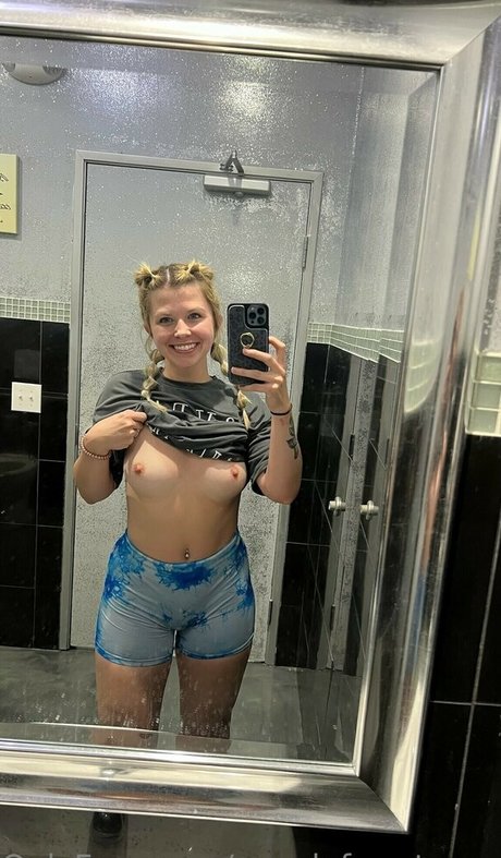 huge dick onlyfans erotic photos