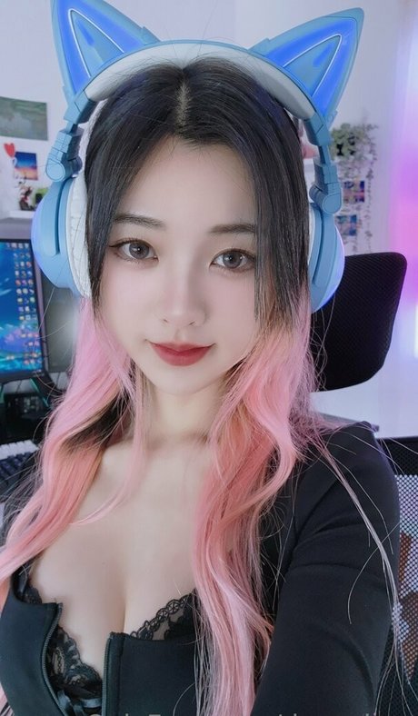 dear chuu erotic pornstar photo