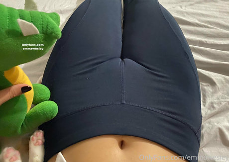 emmawesley nudes star pics