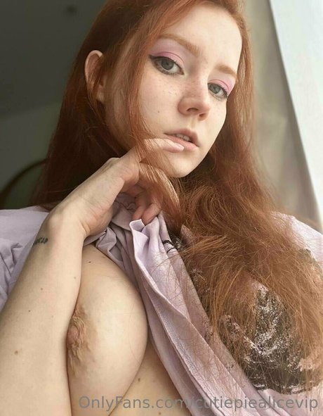 cutiepie Alice xxx pornstar images