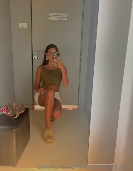 robinsoncrusoe pornstar exclusive pic