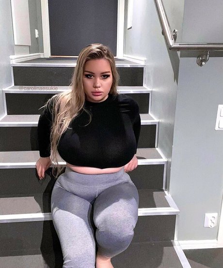 Carolina Sukie model beautiful image