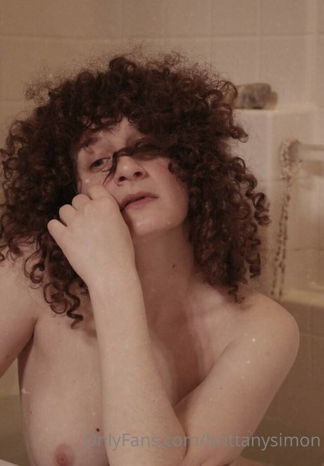 Brittany Simon star porn pictures