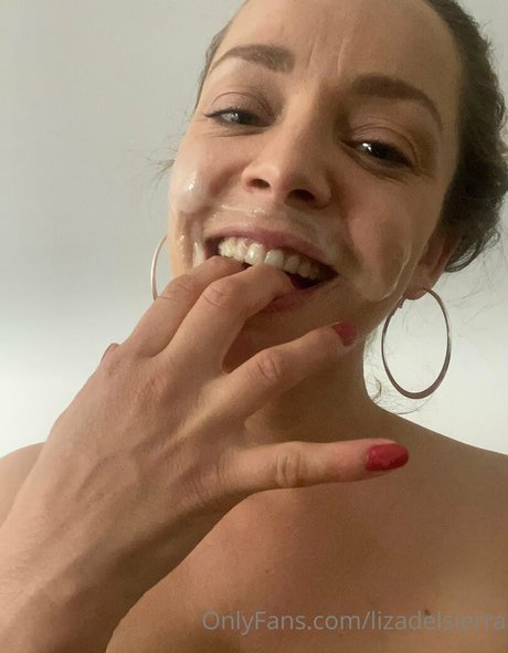 Liza Del Sierra star perfect pic