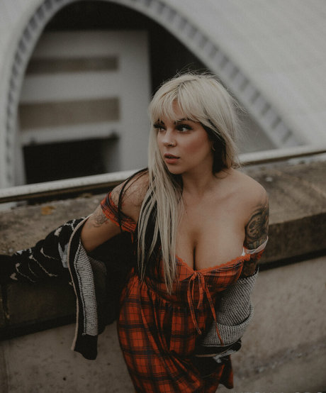 Keshia nudes actress images