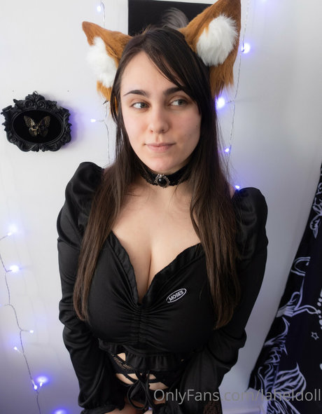 Laheldoll model art archive