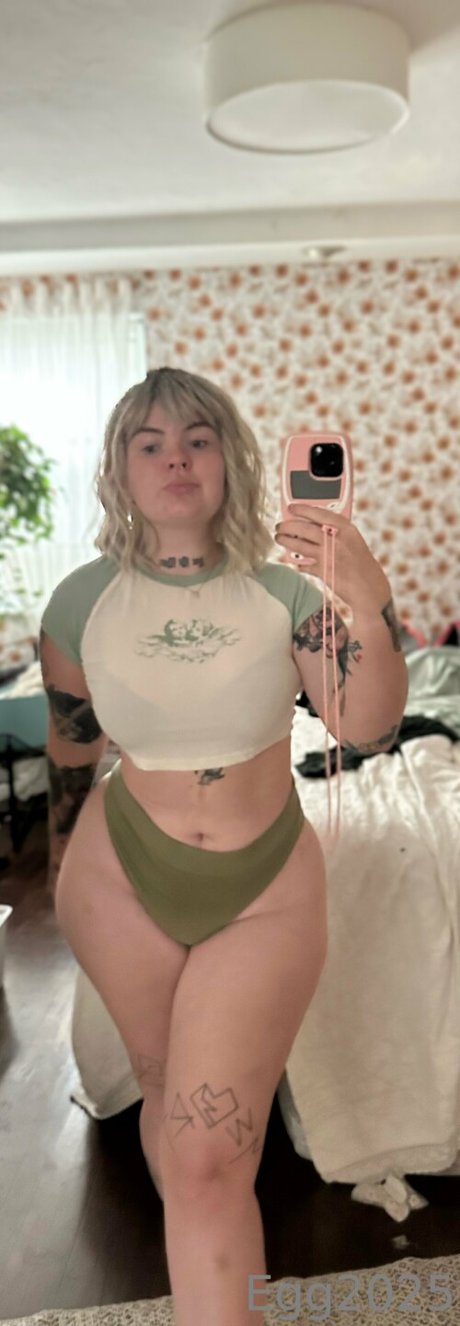 Egg2025 star nude photo