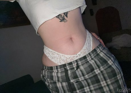 Egg2025 art actress picture