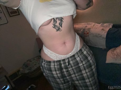 Egg2025 art model photo