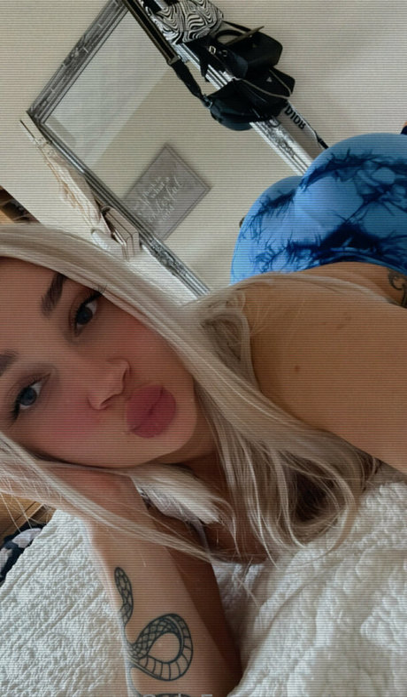 Sxren model top picture