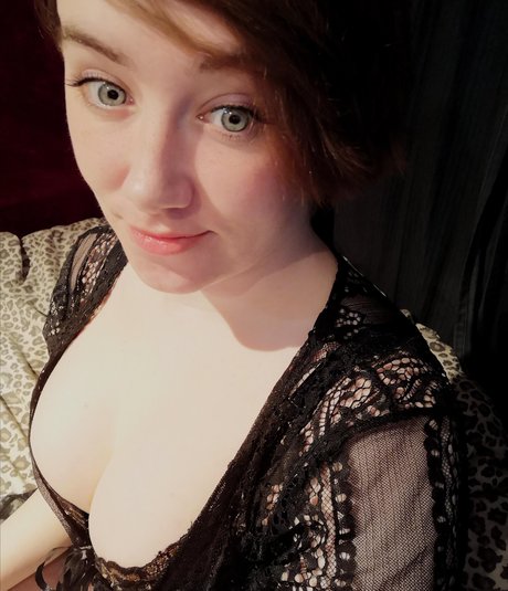 Toanplays adult star img