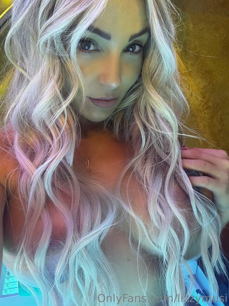 Lizzy musi pornstar xxx galleries