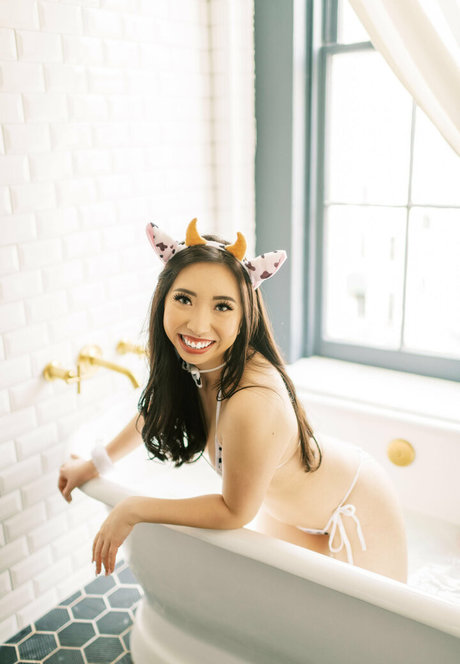 asian bbw onlyfans free porn photos