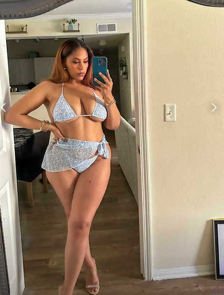 Audrey Littie model adult pic