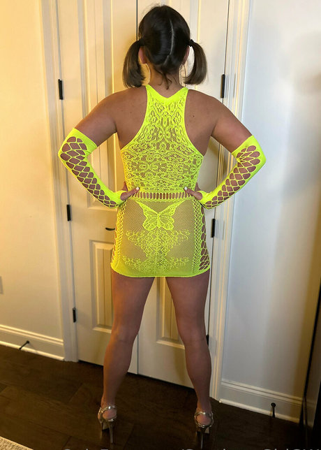 midget girls onlyfans sexy nude pic