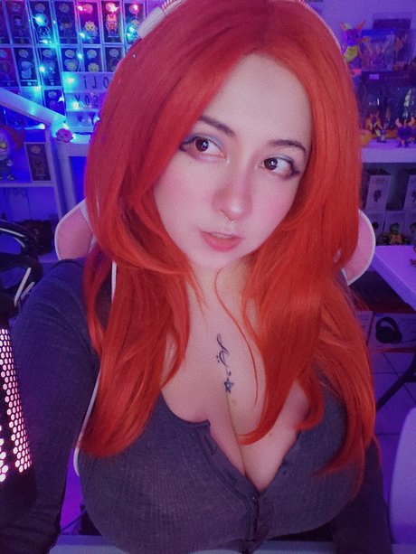 Evy Rosas sexy actress img