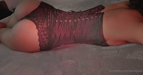 Viollet Collins hot actress archive