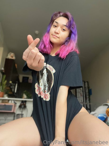 Jane Bee pornstar high quality galleries