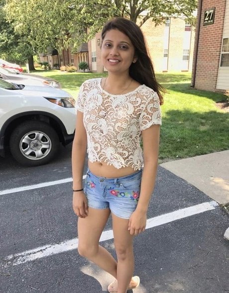 Extraperky model sexy image