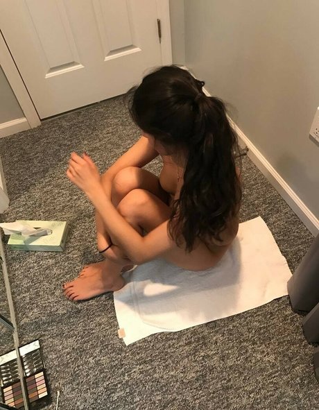 Extraperky pornographic model photos