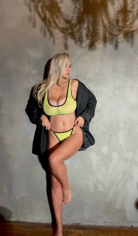 shemale masturbation onlyfans beautiful pictures