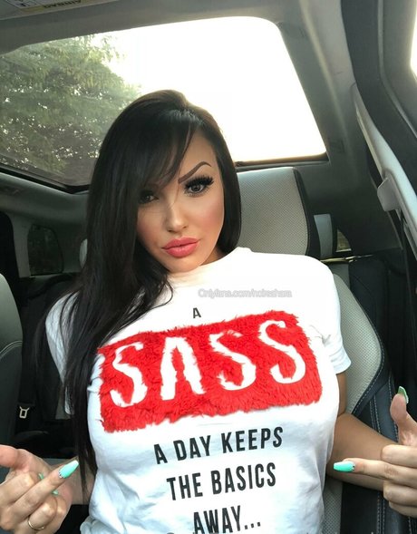 noirsahara nice actress image